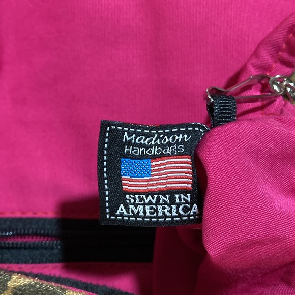 Madison Handbags, leopard print, Crossbody, Purse - Picture 10 of 10